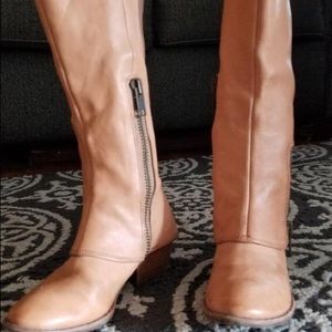 Kork-ease boots in color RUM